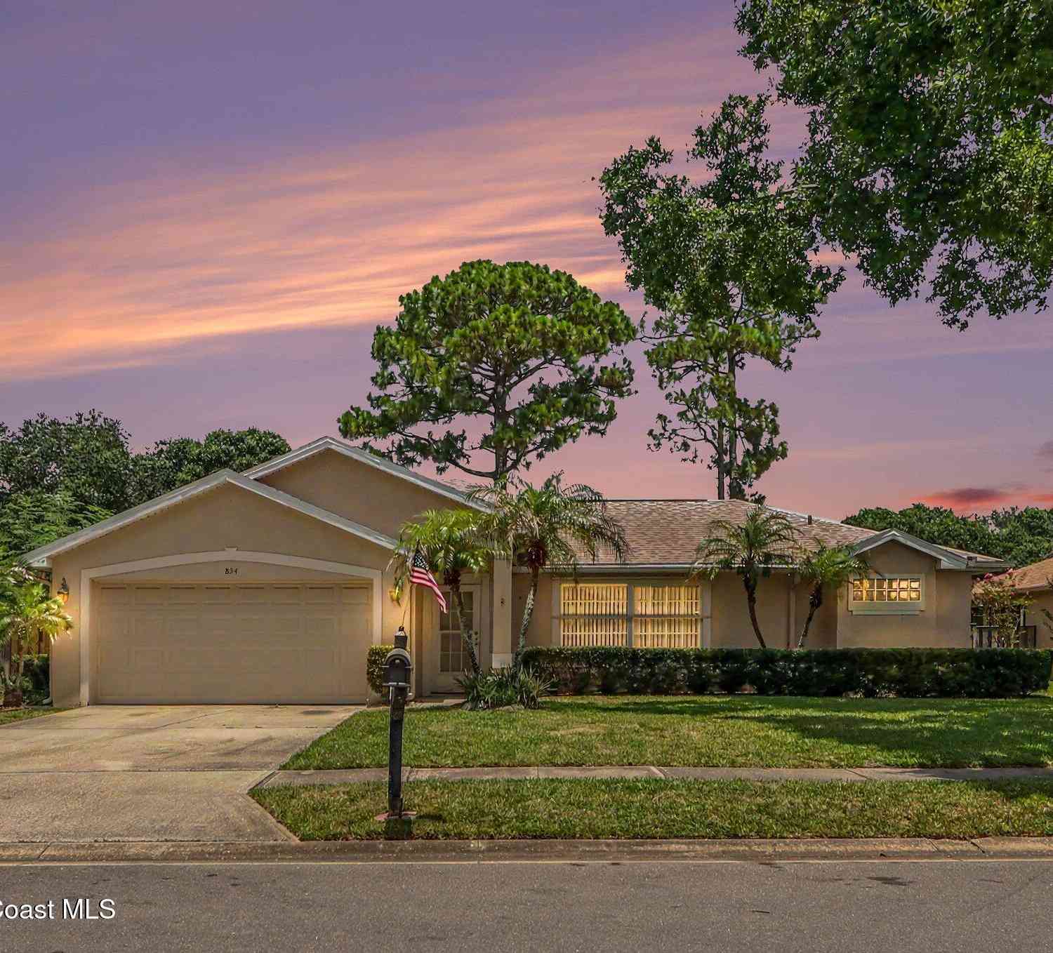 Homes For Sale - 854 Hunters Creek Drive<br/> Melbourne, FL 32904