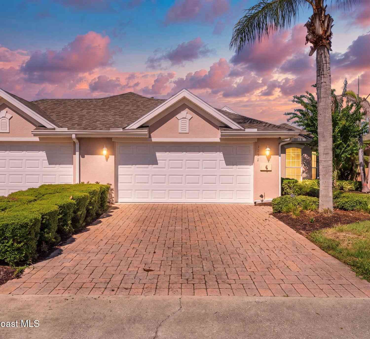 Homes For Sale - 4291 Aberdeen Circle<br/> Rockledge, FL 32955