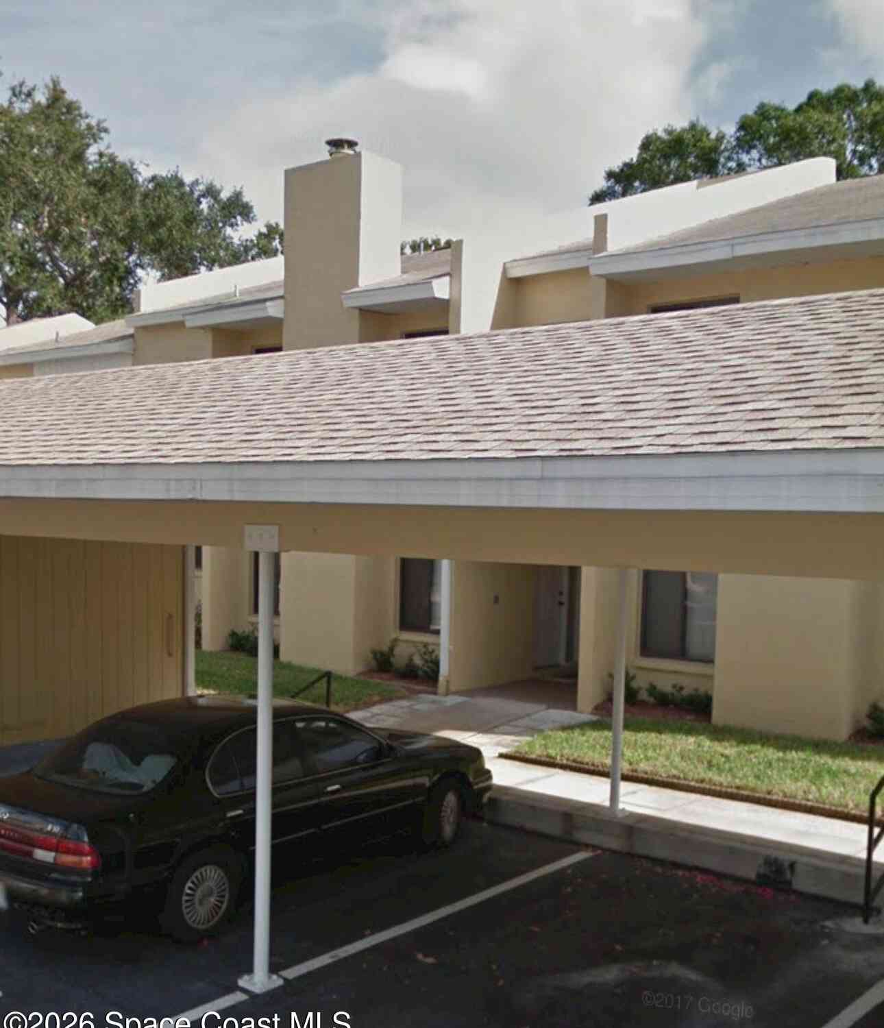 Townhouse For Rent - 668 Cedar Side Circle<br/> Palm Bay, FL 32905