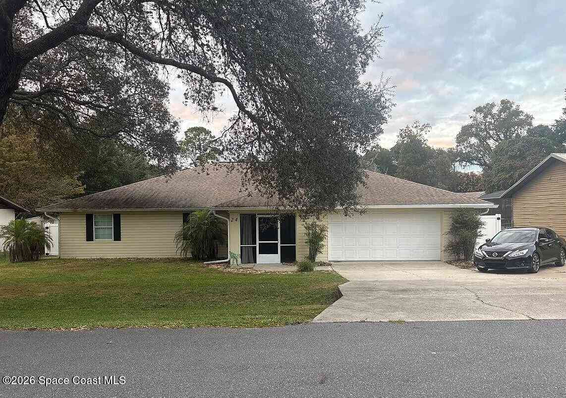 Homes For Sale - 24 Teak Way<br/> Marion County, Ocala, FL 34472