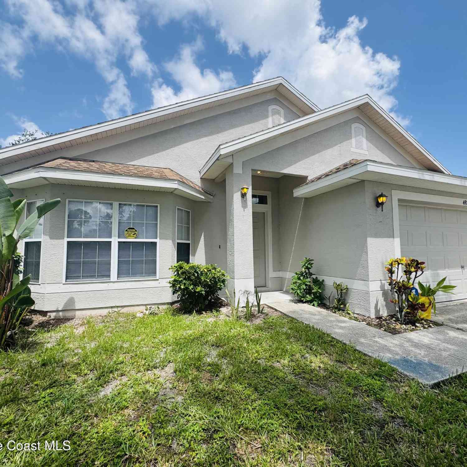 Homes For Sale - 492 Calabria Avenue<br/> Palm Bay, FL 32909