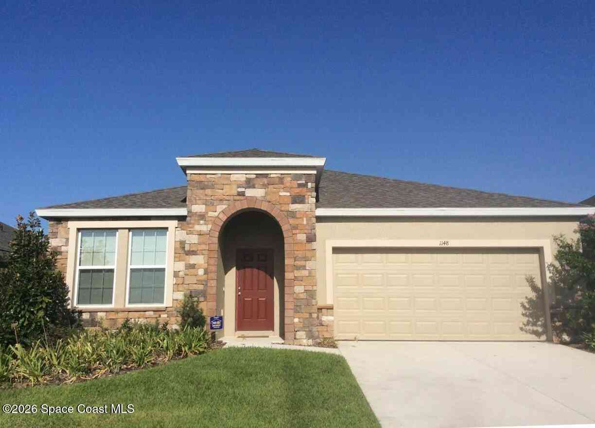 Homes For Sale - 1148 Grand Hilltop Drive<br/> Orange County, Apopka, FL 32703