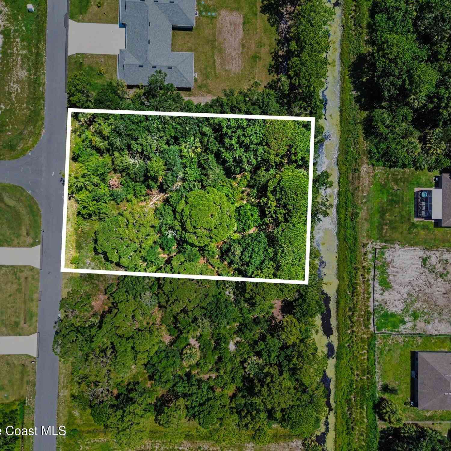 Vacant Land For Sale - 2534 Hester Avenue<br/> Palm Bay, FL 32909