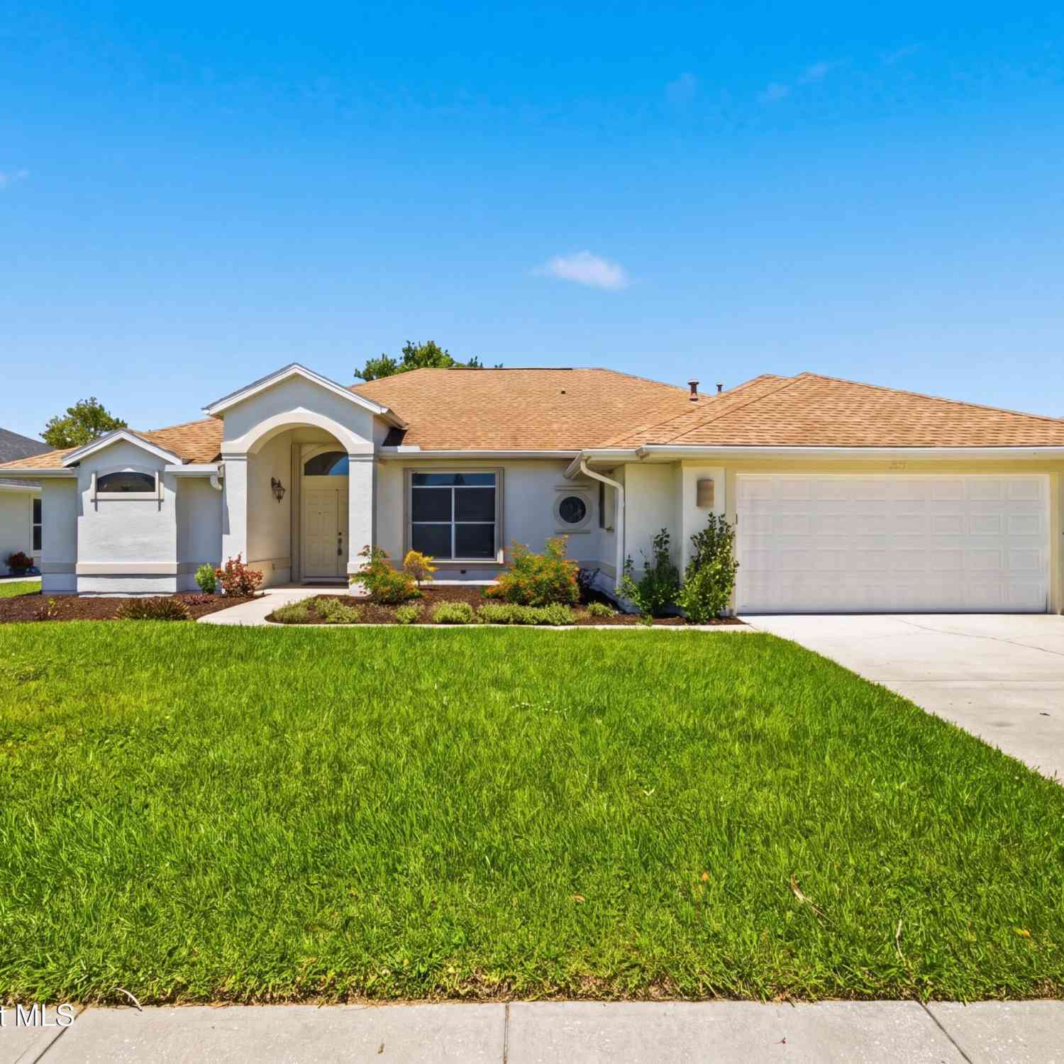 Homes For Sale - 1051 Fieldstone Drive<br/> Melbourne, FL 32940