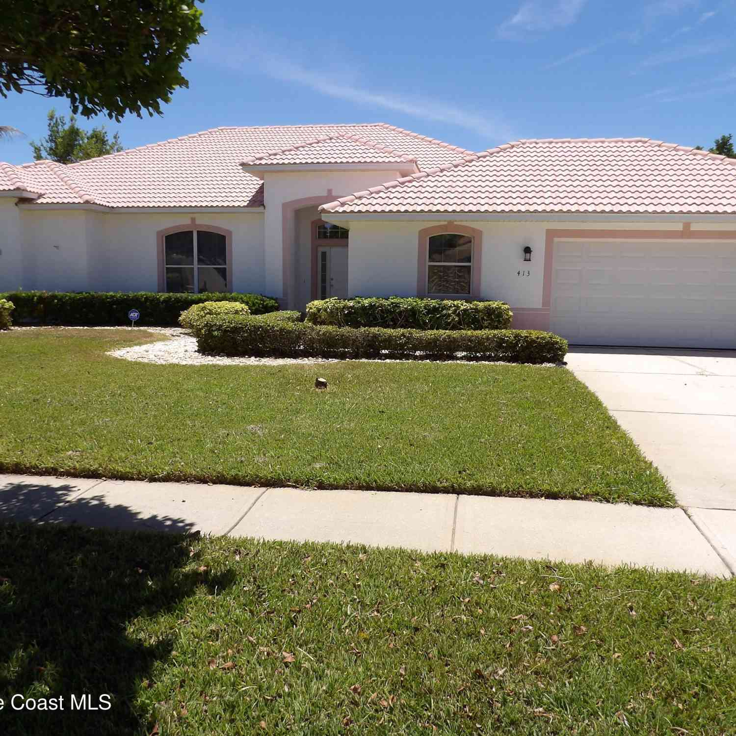Homes For Sale - 413 Rio Villa Boulevard<br/> Indialantic, FL 32903