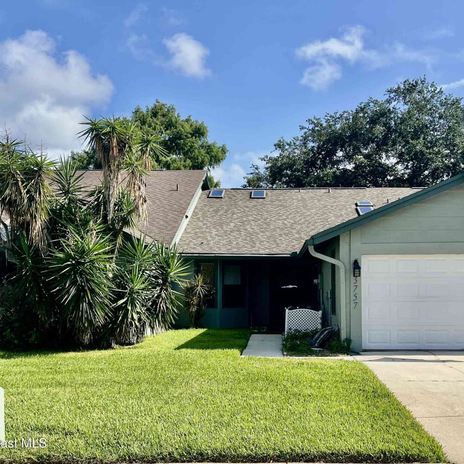 Townhouse For Sale - 3757 Sawgrass Drive<br/> Titusville, FL 32780