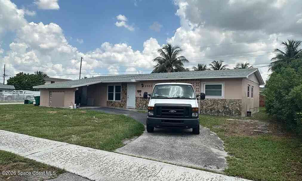Homes For Sale - 2951 NW 187th Street<br/> Miamidade County, Miami Gardens, FL 33056