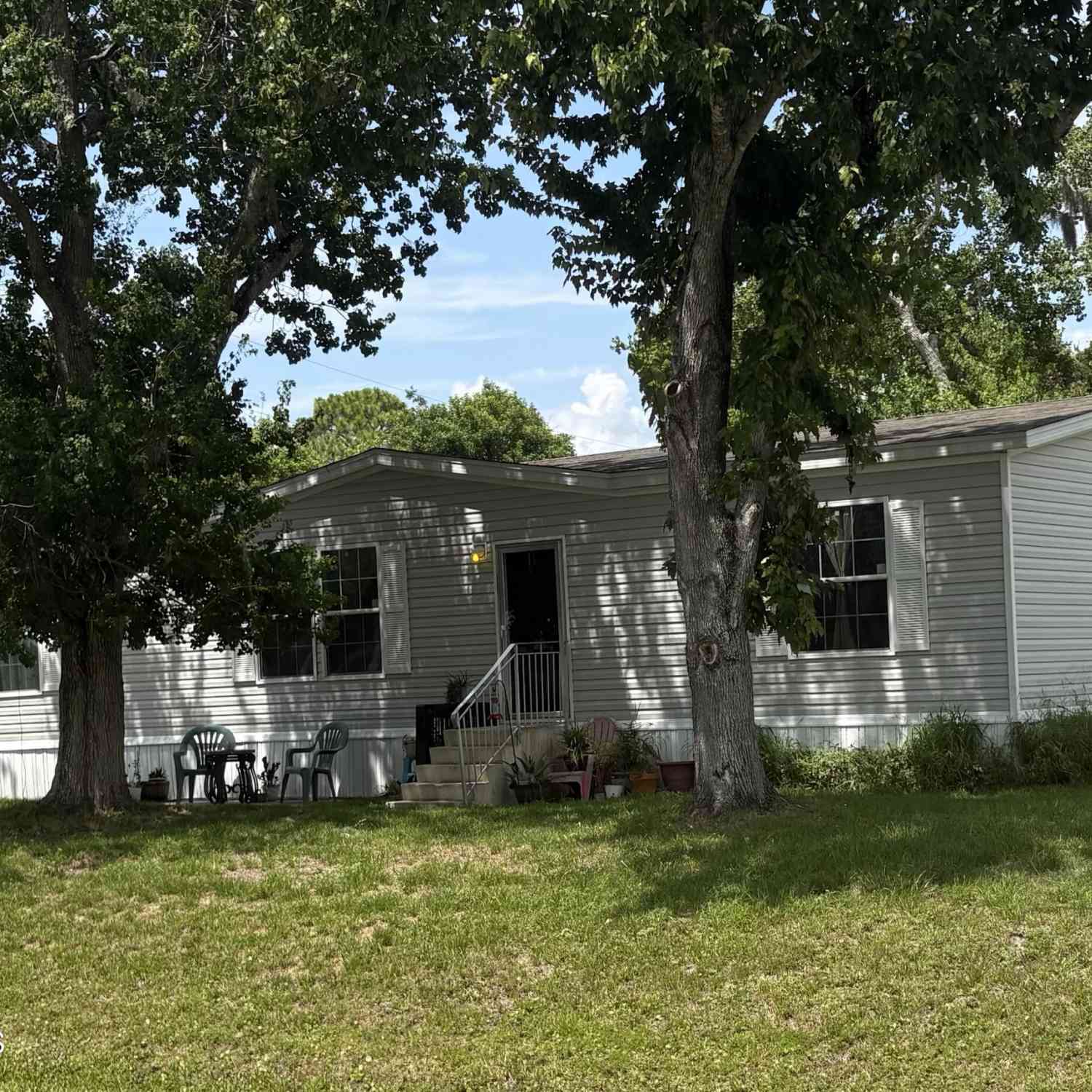 Mobile Home For Sale - 315 Nice Court<br/> Merritt Island, FL 32953