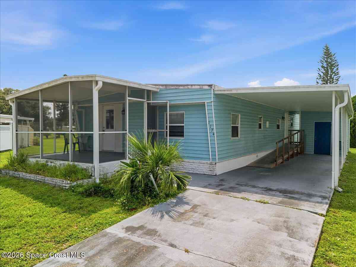 Mobile Home For Sale - 1174 Pleasant Court<br/> Palm Bay, FL 32907