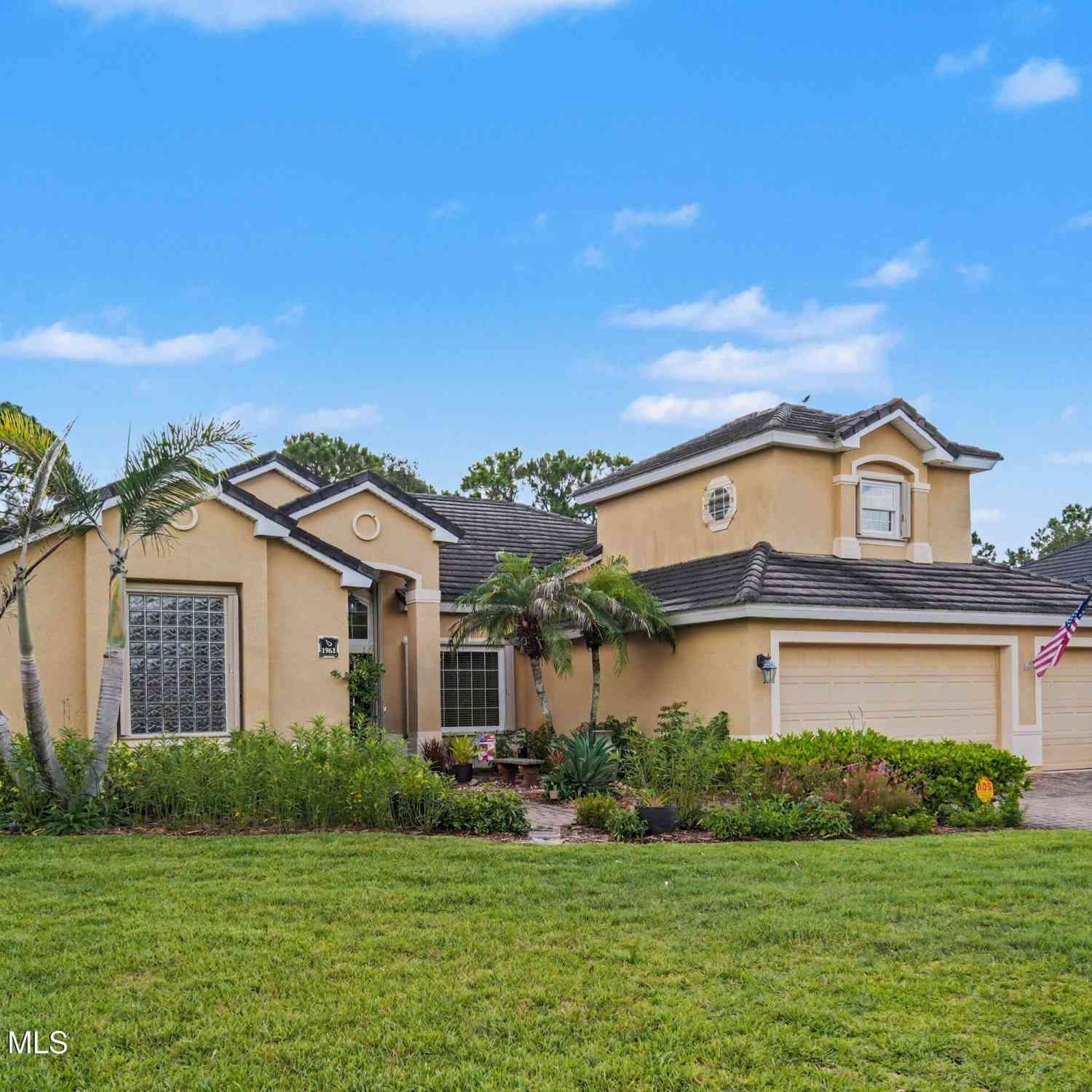 Homes For Sale - 1961 Admiralty Boulevard<br/> Rockledge, FL 32955