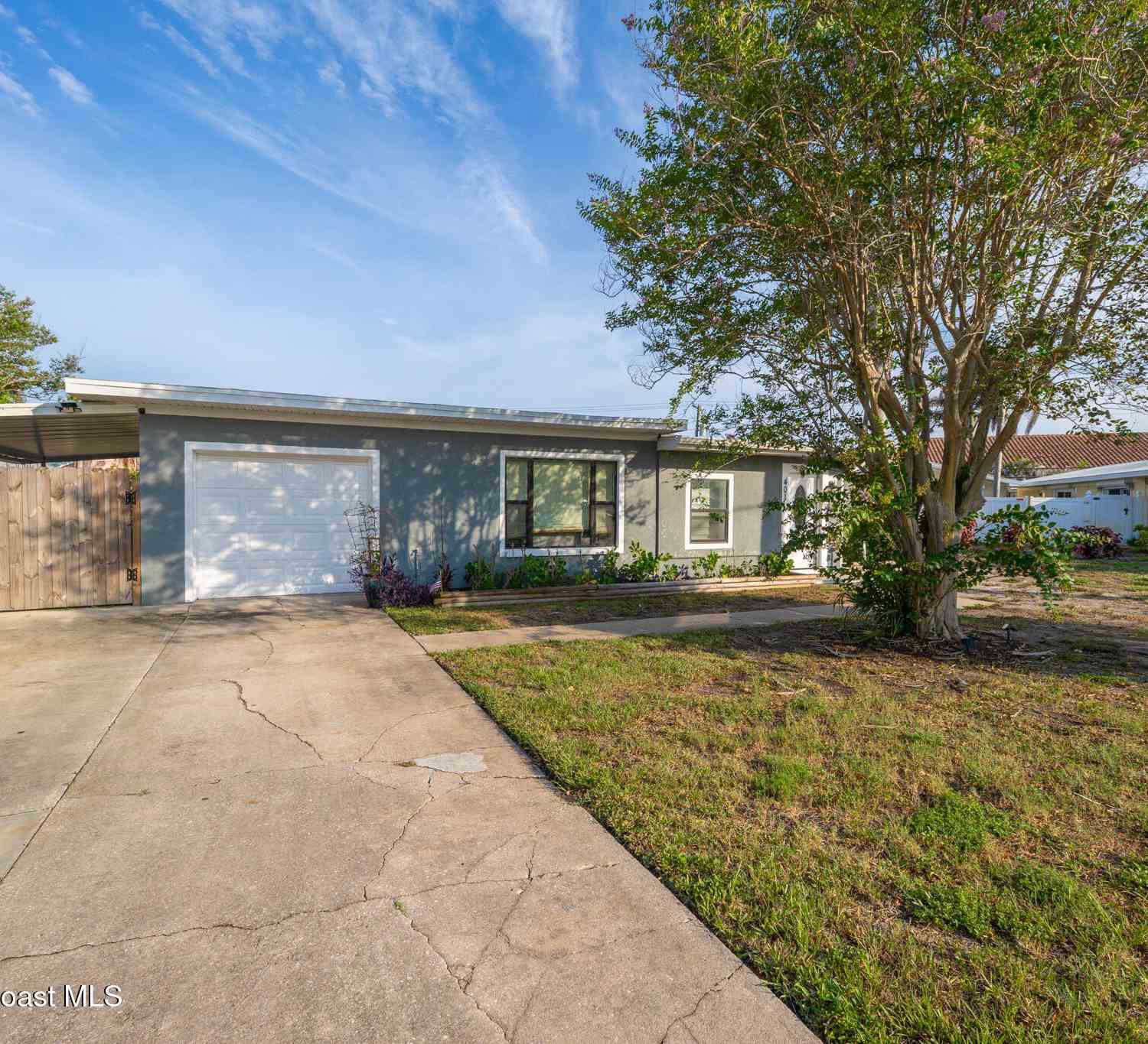 Homes For Sale - 401 1st Avenue<br/> Satellite Beach, FL 32937