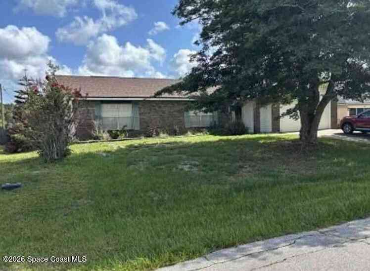 Homes For Sale - 3180 Hanley Street<br/> Deltona, FL 32738