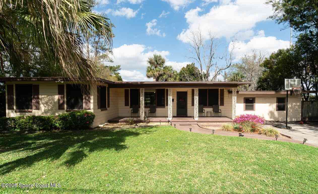 Homes For Sale - 1905 Ribault Scenic Drive<br/> Duval County, Jacksonville, FL 32208