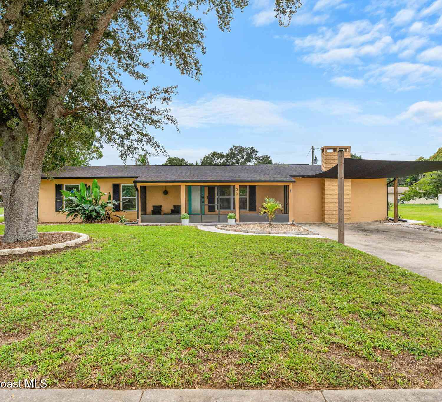 Homes For Sale - 36 Madison Circle<br/> Rockledge, FL 32955