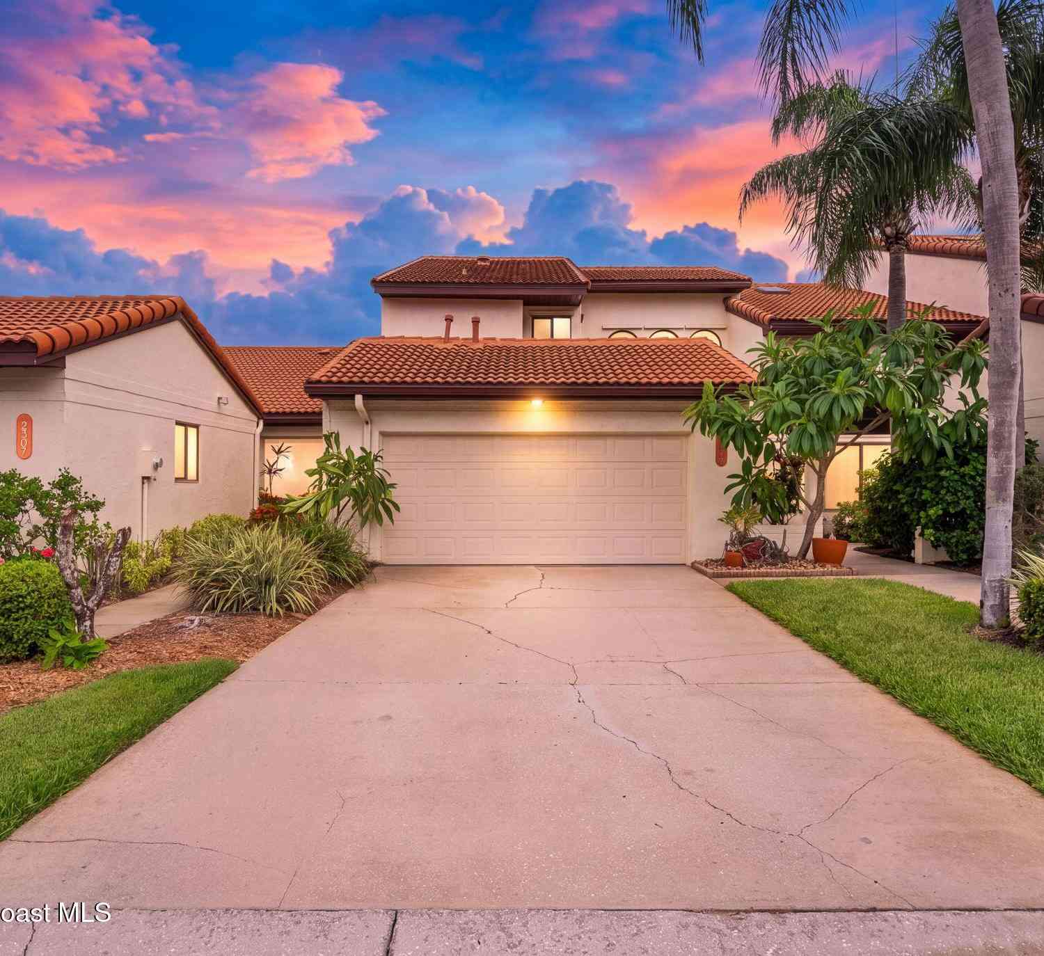 Townhouse For Sale - 2305 Parkside Place #2305<br/> Indian Harbour Beach, FL 32937