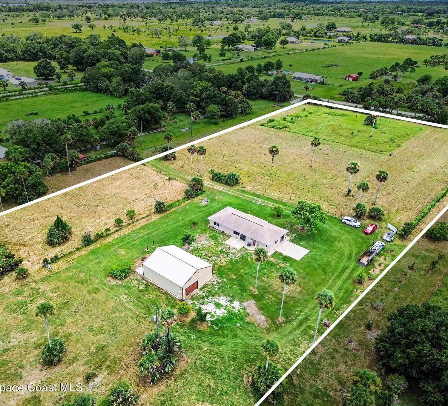 Homes For Sale - 3240 Coral Avenue<br/> Mims, FL 32754