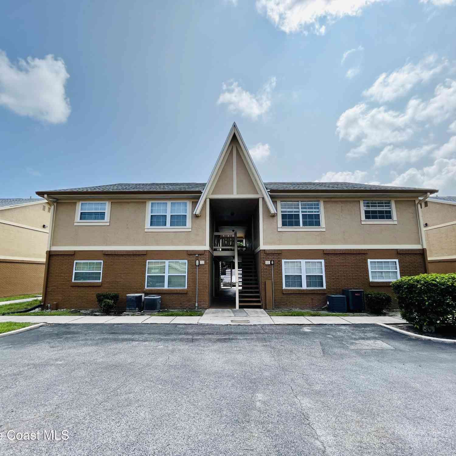 Condo For Rent - 216 Preston Lane<br/> Brevard County, Melbourne, FL 32935