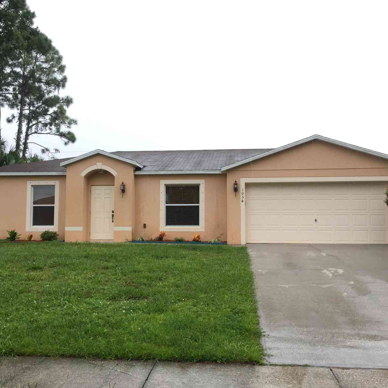 Homes For Rent - 1034 Glencove Avenue<br/> Brevard County, Palm Bay, FL 32907