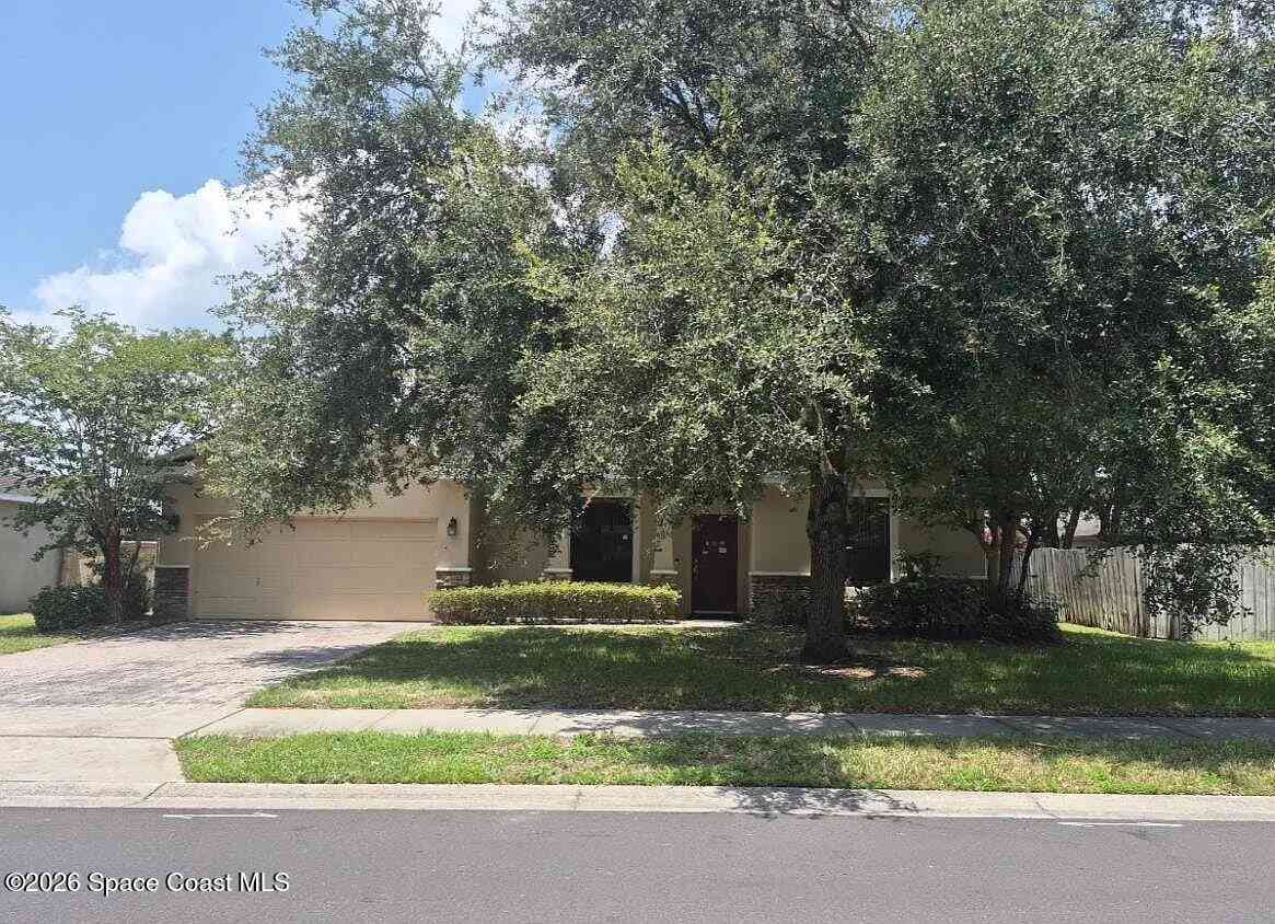 Homes For Sale - 408 Country View Circle<br/> Volusia County, DeLand, FL 32720
