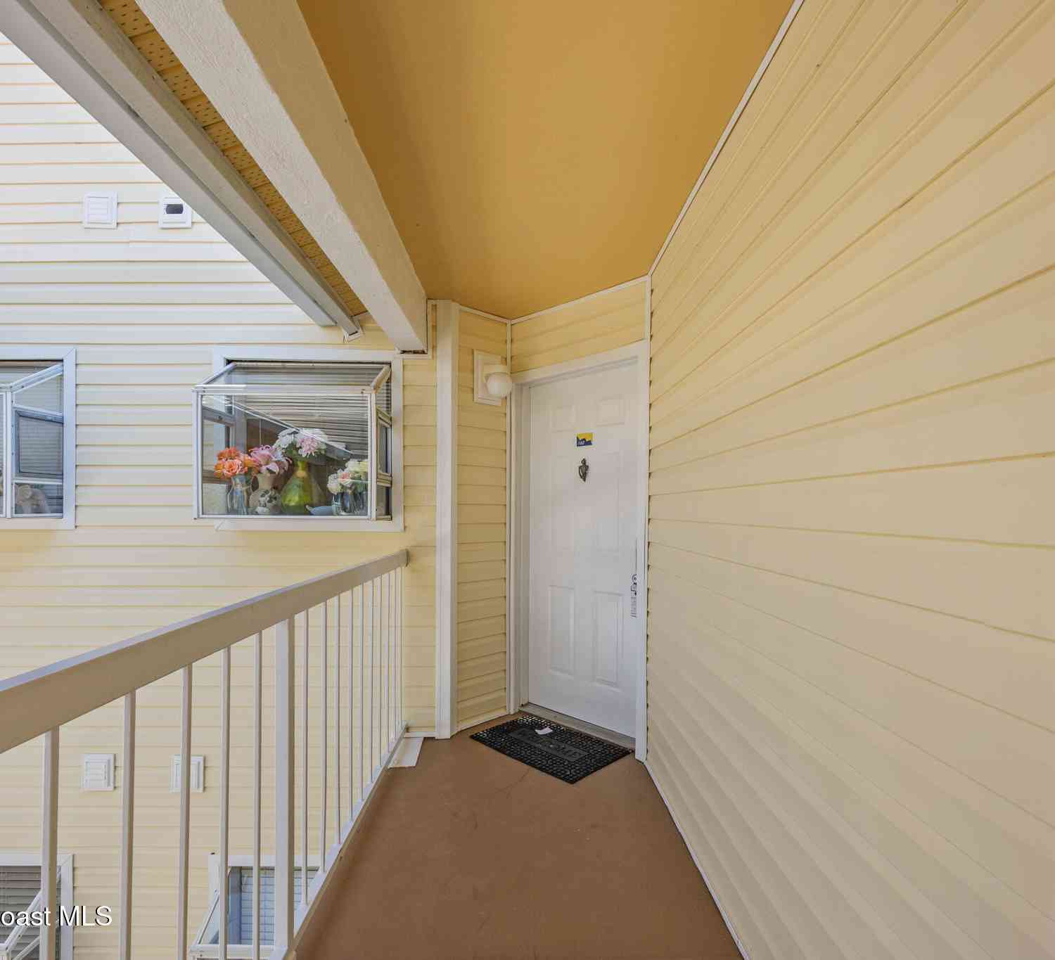 Condo For Sale - 650 Island Club Court #160<br/> Indialantic, FL 32903