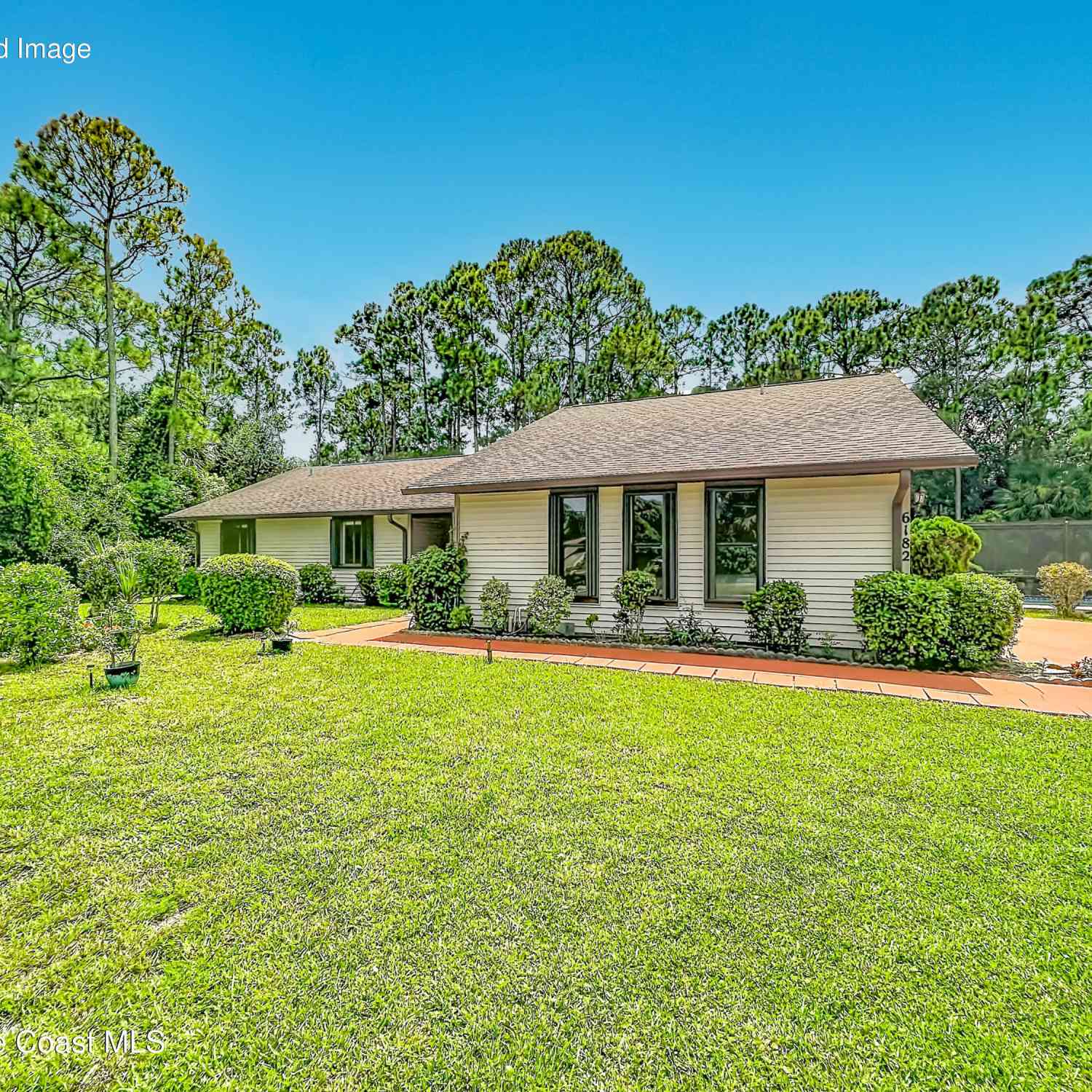 Homes For Sale - 6182 Sleepy Hollow Drive<br/> Titusville, FL 32780
