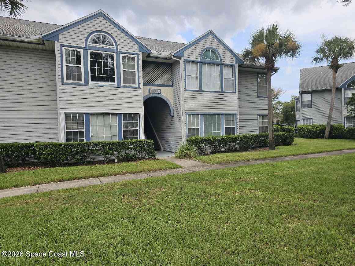 Condo For Sale - 4880 Lake Waterford Way #3-220<br/> Melbourne, FL 32901