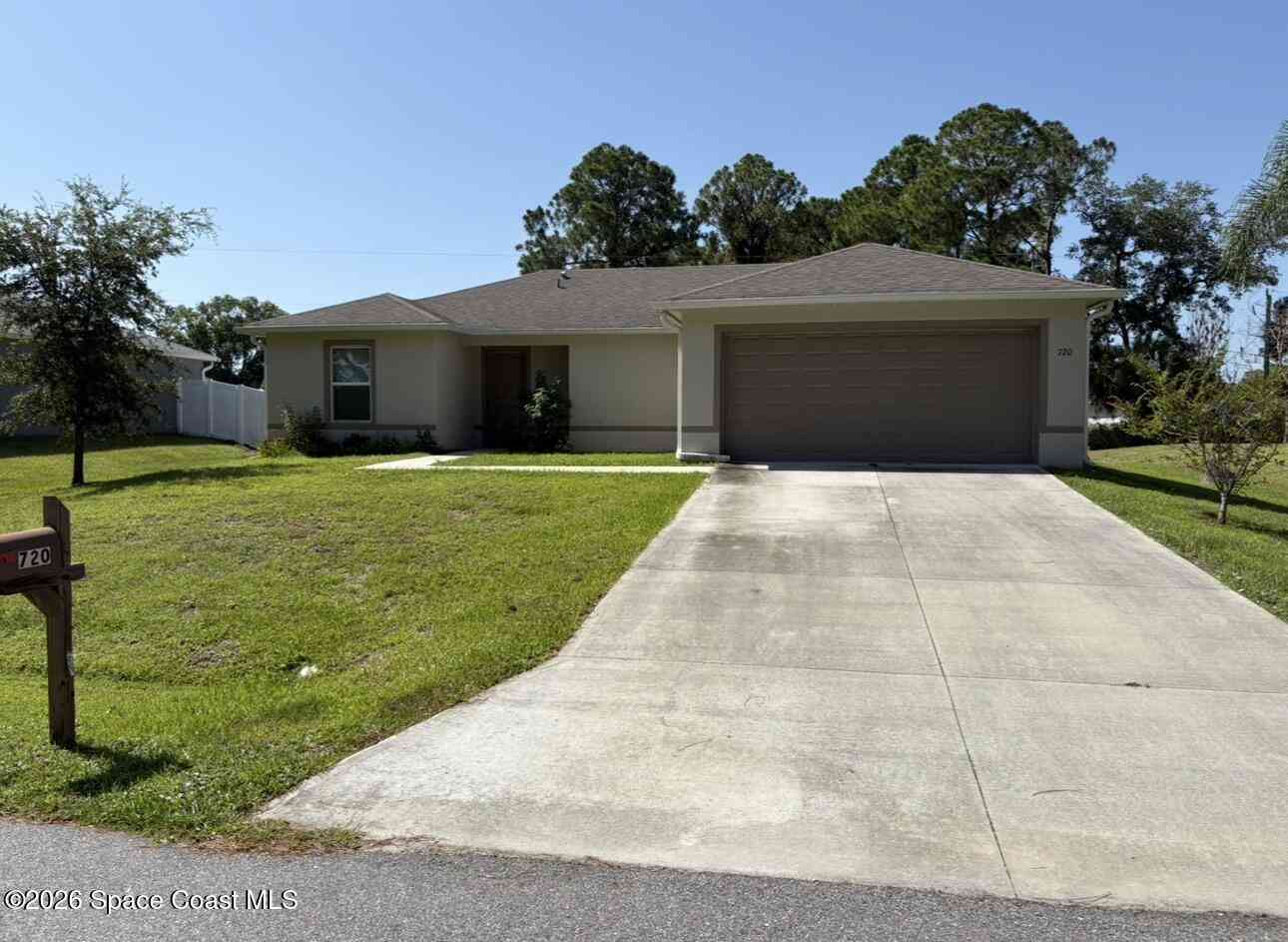 Homes For Rent - 720 Avalon Street<br/> Brevard County, Palm Bay, FL 32909