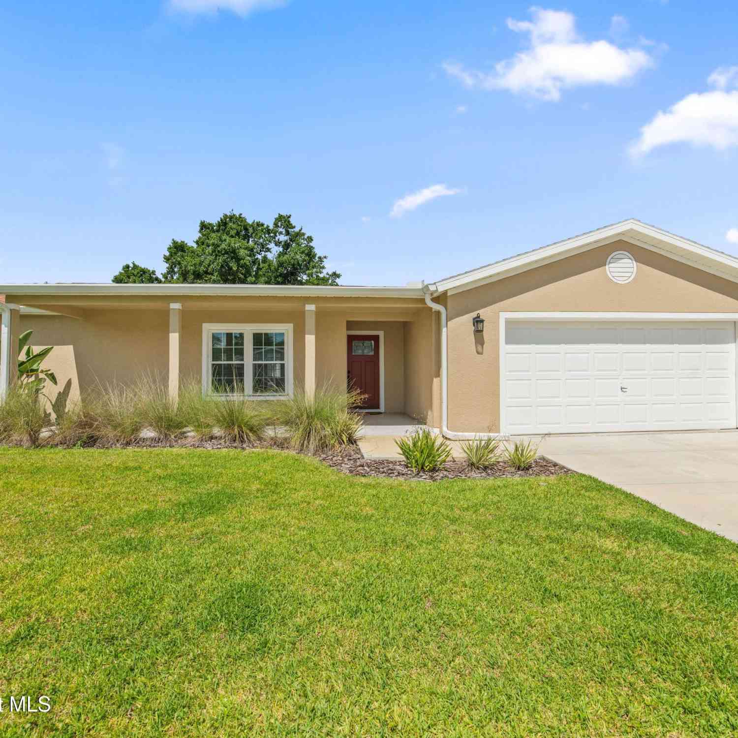 Homes For Sale - 1003 Red Oak Circle<br/> Hillsborough County, Brandon, FL 33511