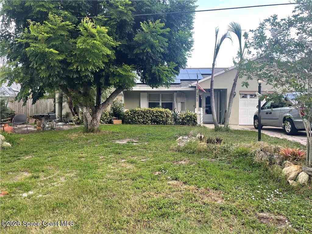 Homes For Sale - 13660 77th Drive<br/> Indian River County, Sebastian, FL 32958