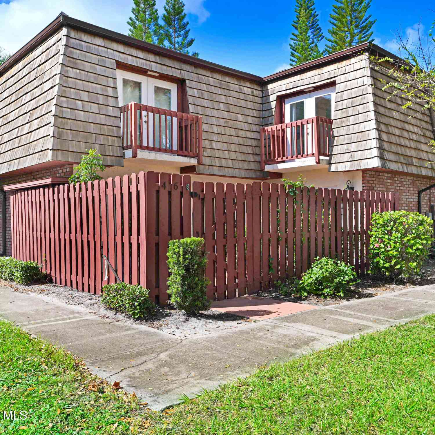 Townhouse For Sale - 46 Piney Branch Way #B<br/> West Melbourne, FL 32904