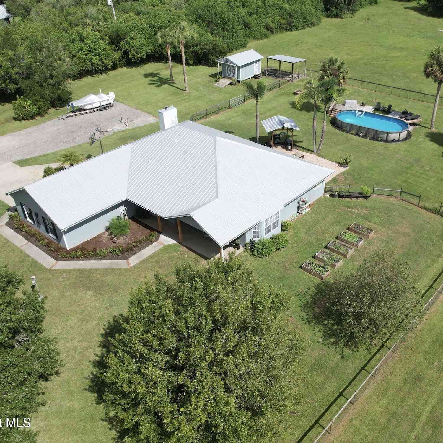 Homes For Sale - 12480 89th Street<br/> Fellsmere, FL 32948