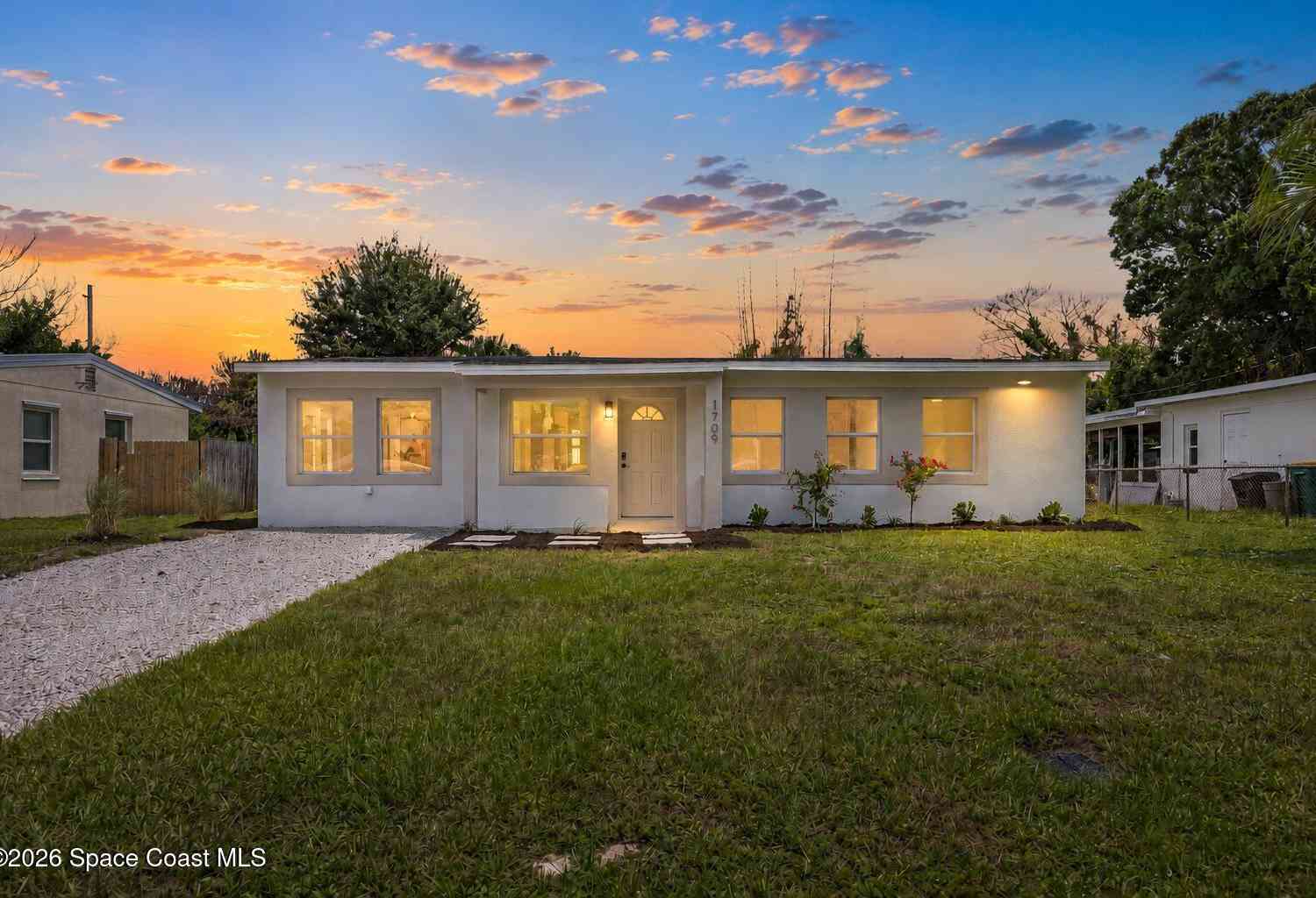 Homes For Sale - 1709 Wayne Drive<br/> Melbourne, FL 32901