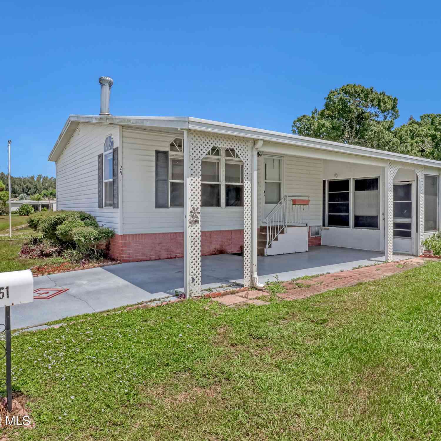 Mobile Home For Sale - 251 Blossom Lane<br/> Palm Bay, FL 32907