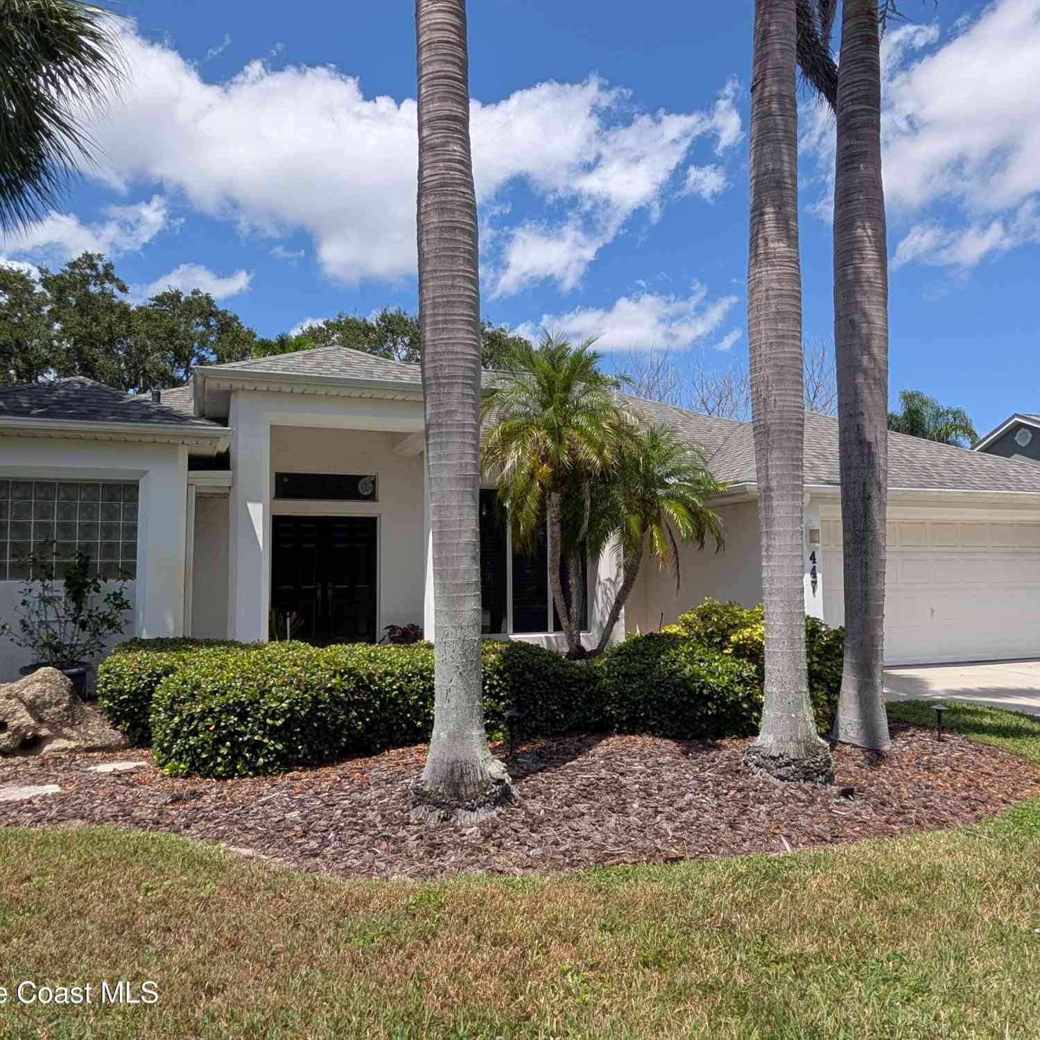 Homes For Rent - 447 Lake Victoria Circle<br/> Melbourne, FL 32940
