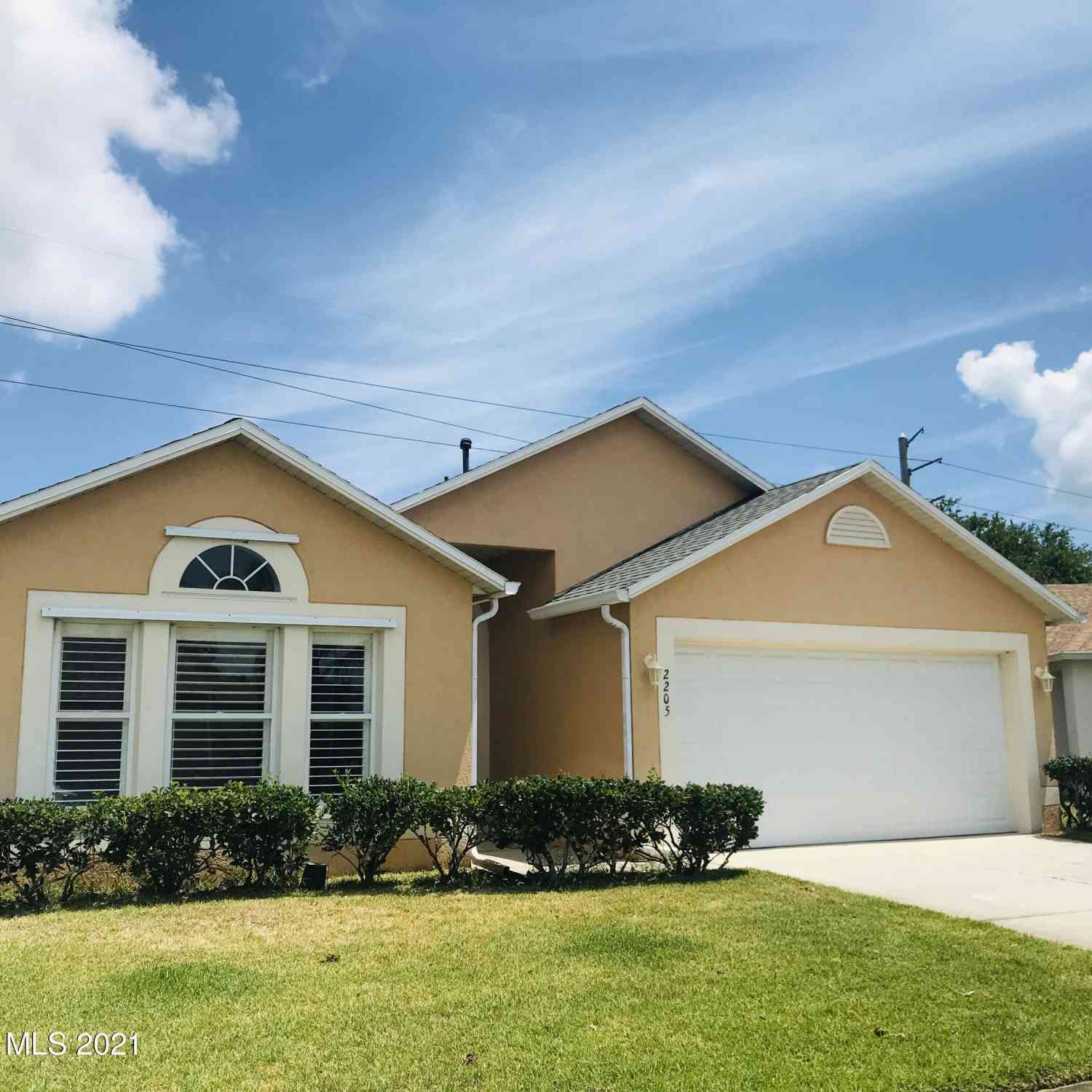 Homes For Rent - 2205 Myla Lane<br/> Melbourne, FL 32935