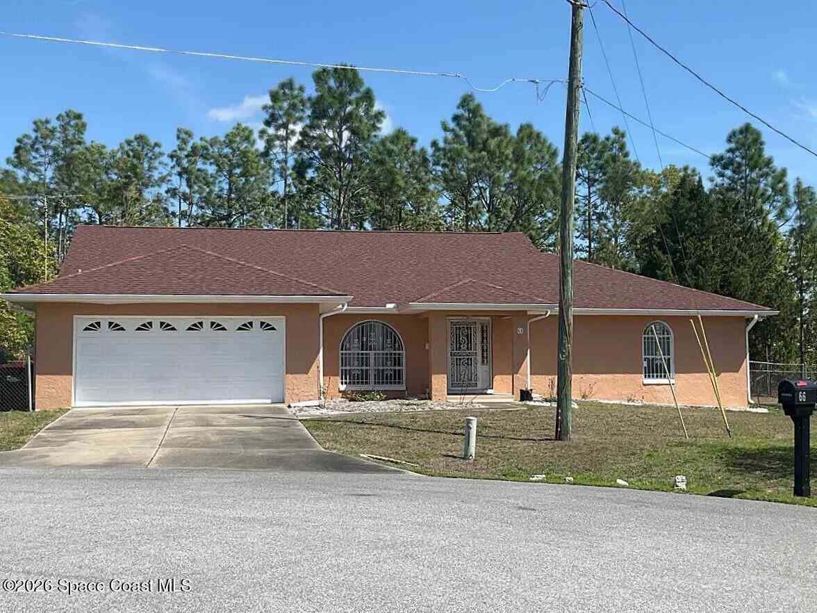 Homes For Sale - 65 Pecan Loop<br/> Ocala, FL 34472