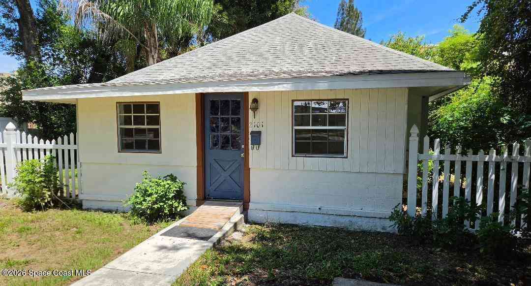 Homes For Rent - 2101 Hallwood Place<br/> Melbourne, FL 32901