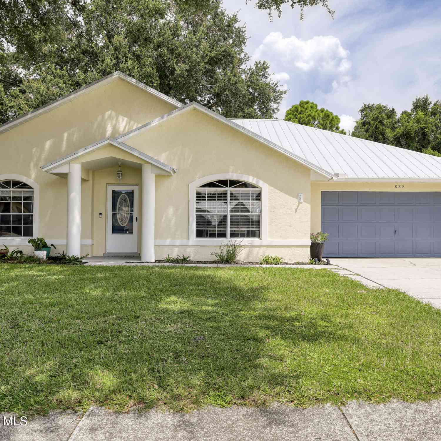 Homes For Sale - 888 Spirea Drive<br/> Brevard County, Rockledge, FL 32955