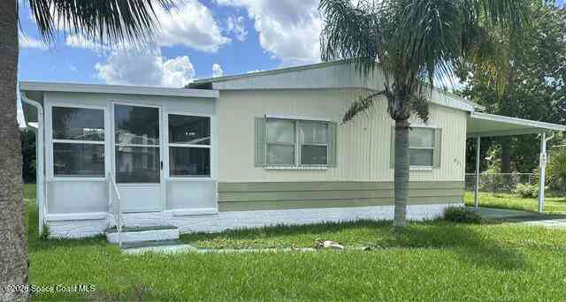 Mobile Home For Sale - 931 Spruce Street<br/> Barefoot Bay, FL 32976