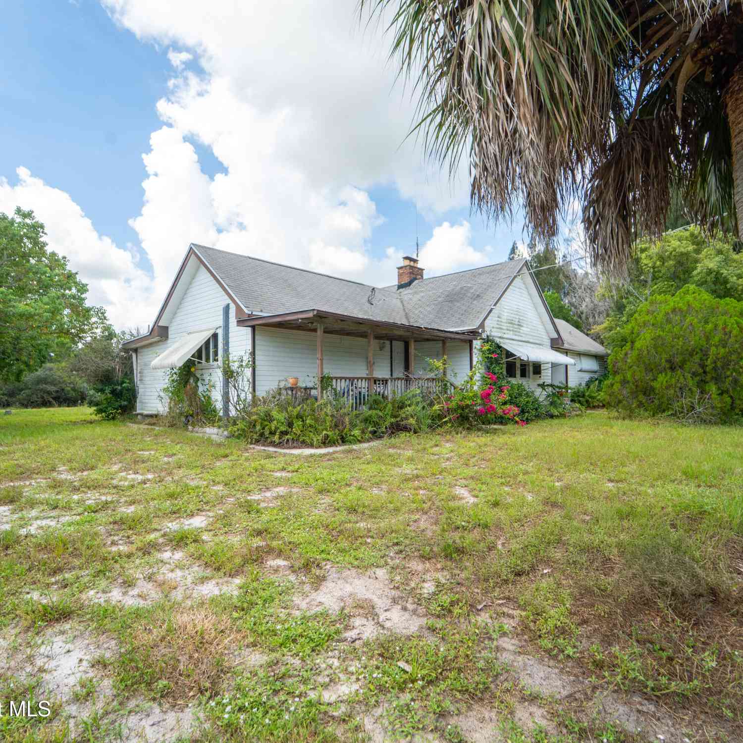 Homes For Sale - 6715 Whispering Pines Lane<br/> Grant, FL 32949