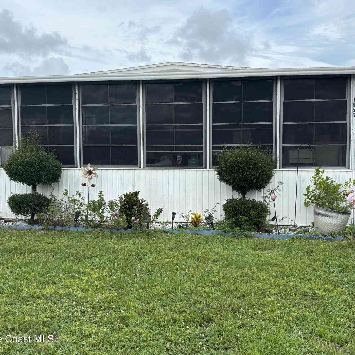 Mobile Home For Sale - 1056 Wood Court<br/> Palm Bay, FL 32907