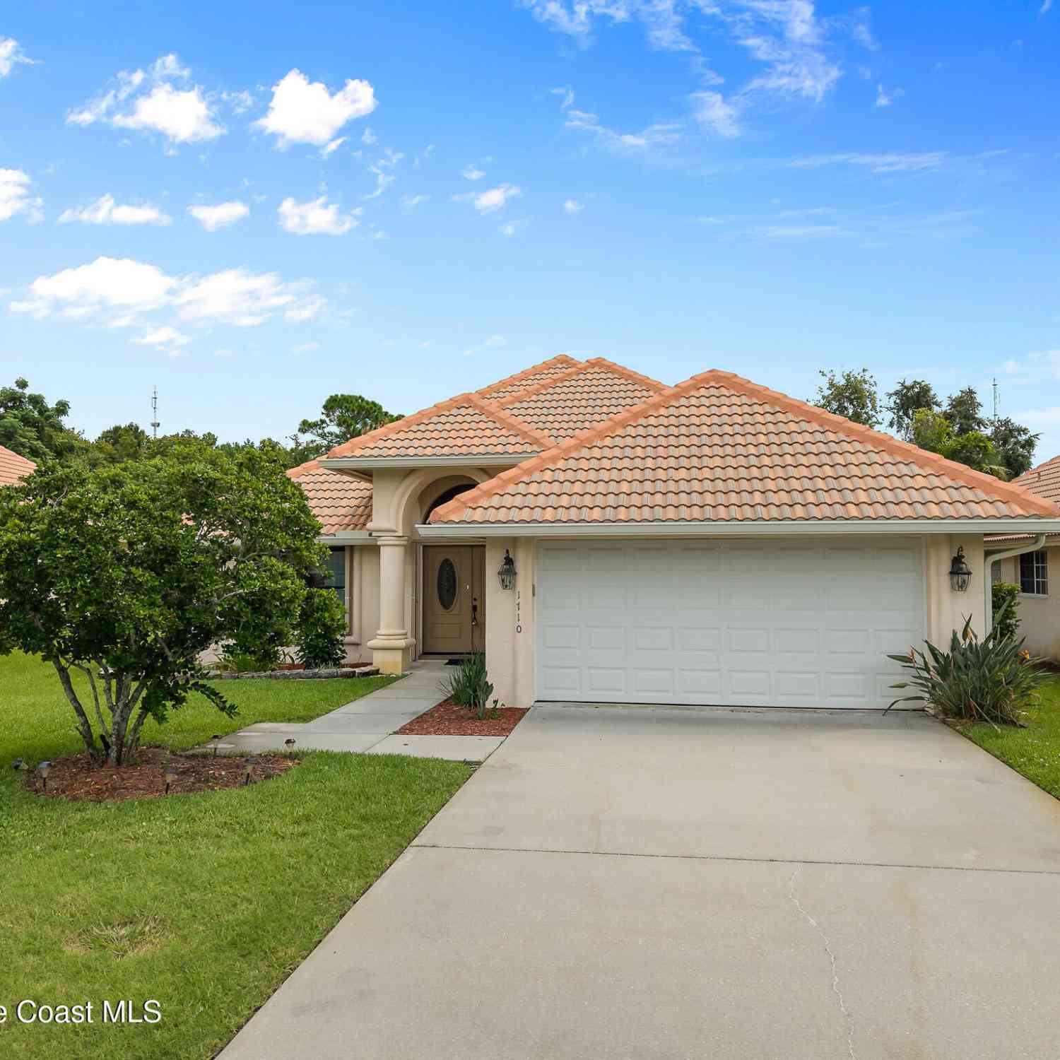 Homes For Sale - 1710 James Circle<br/> Brevard County, Titusville, FL 32780