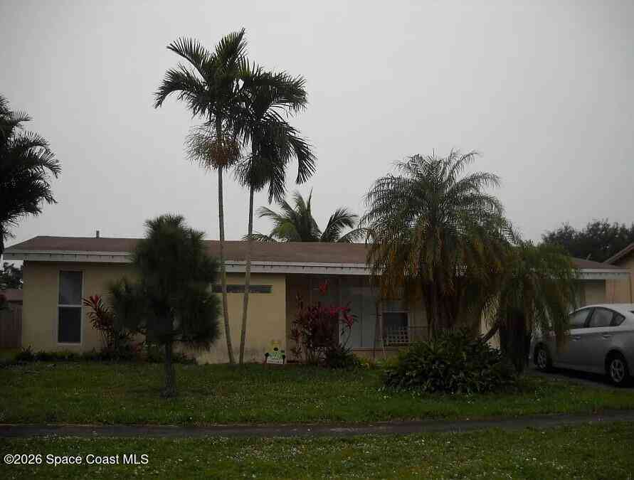 Homes For Sale - 8920 NW 8th Street<br/> Pembroke Pines, FL 33024