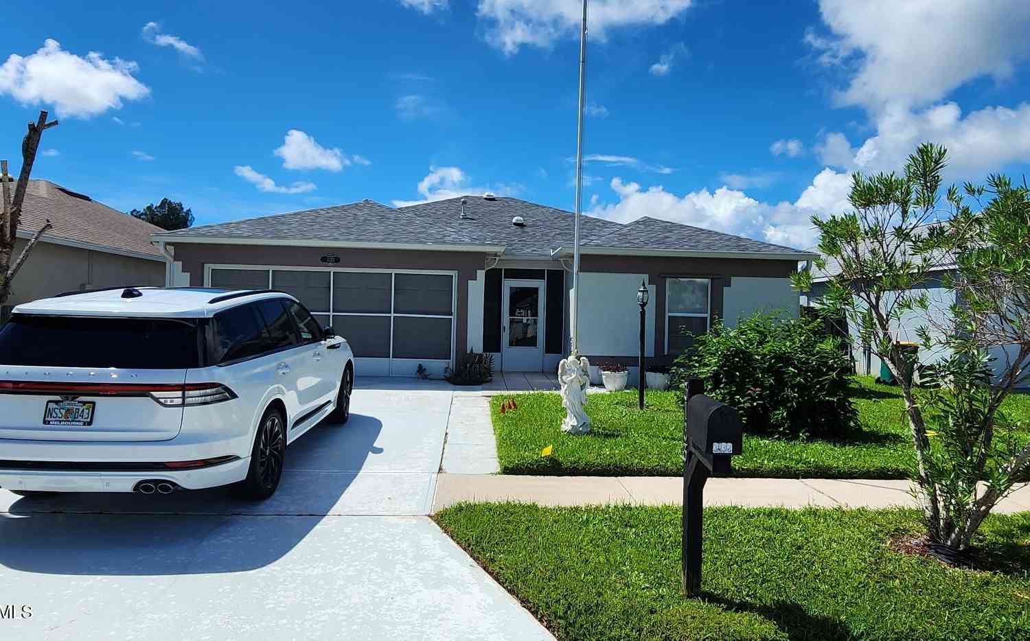 Homes For Rent - 3133 Cauthen Creek Drive<br/> Melbourne, FL 32934