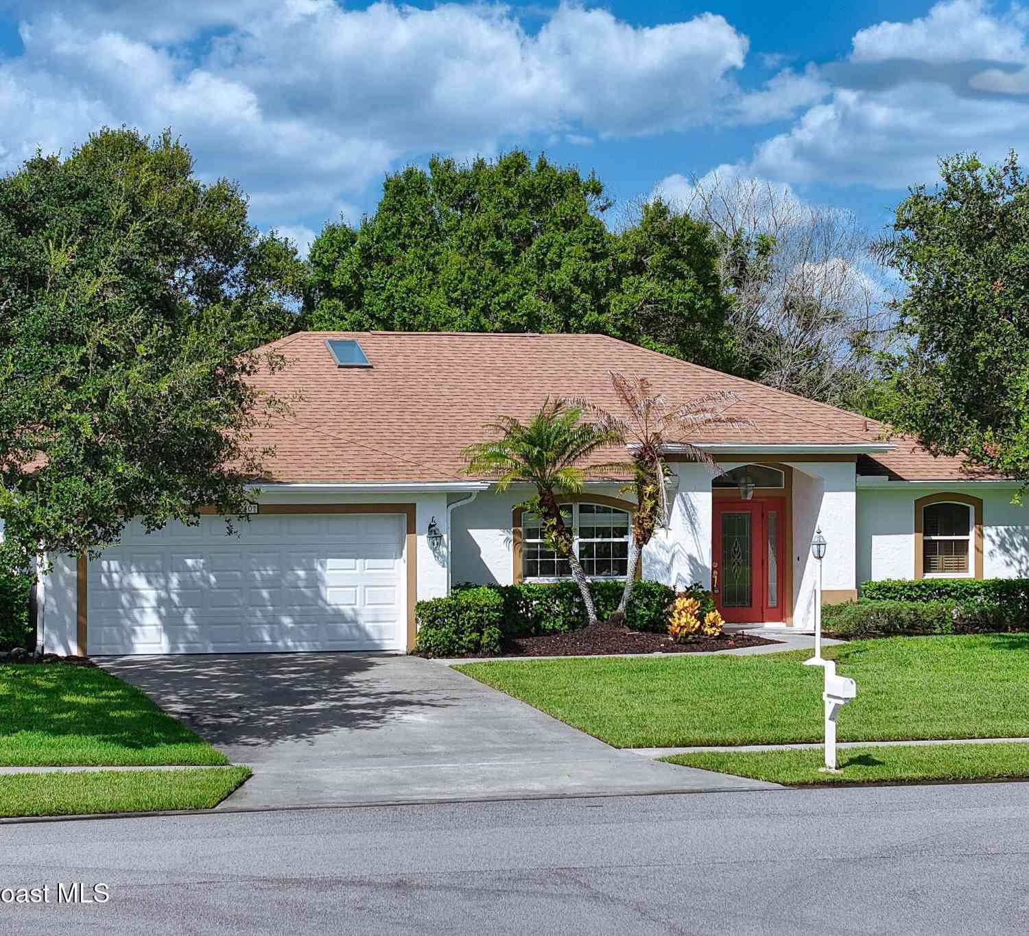 Homes For Sale - 240 53rd Circle<br/> Indian River County, Vero Beach, FL 32968