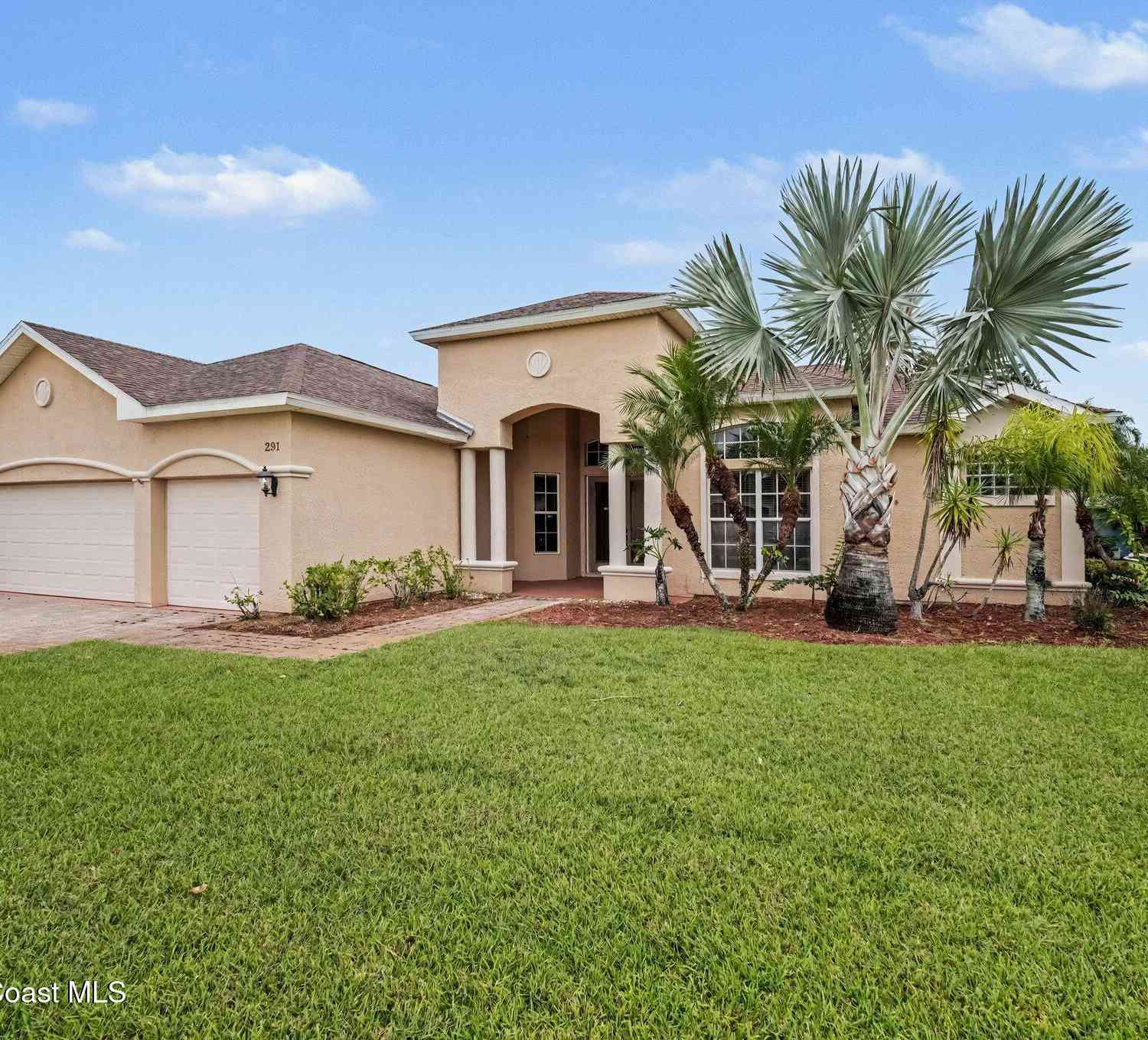 Homes For Sale - 291 Devlin Court<br/> Brevard County, Palm Bay, FL 32909