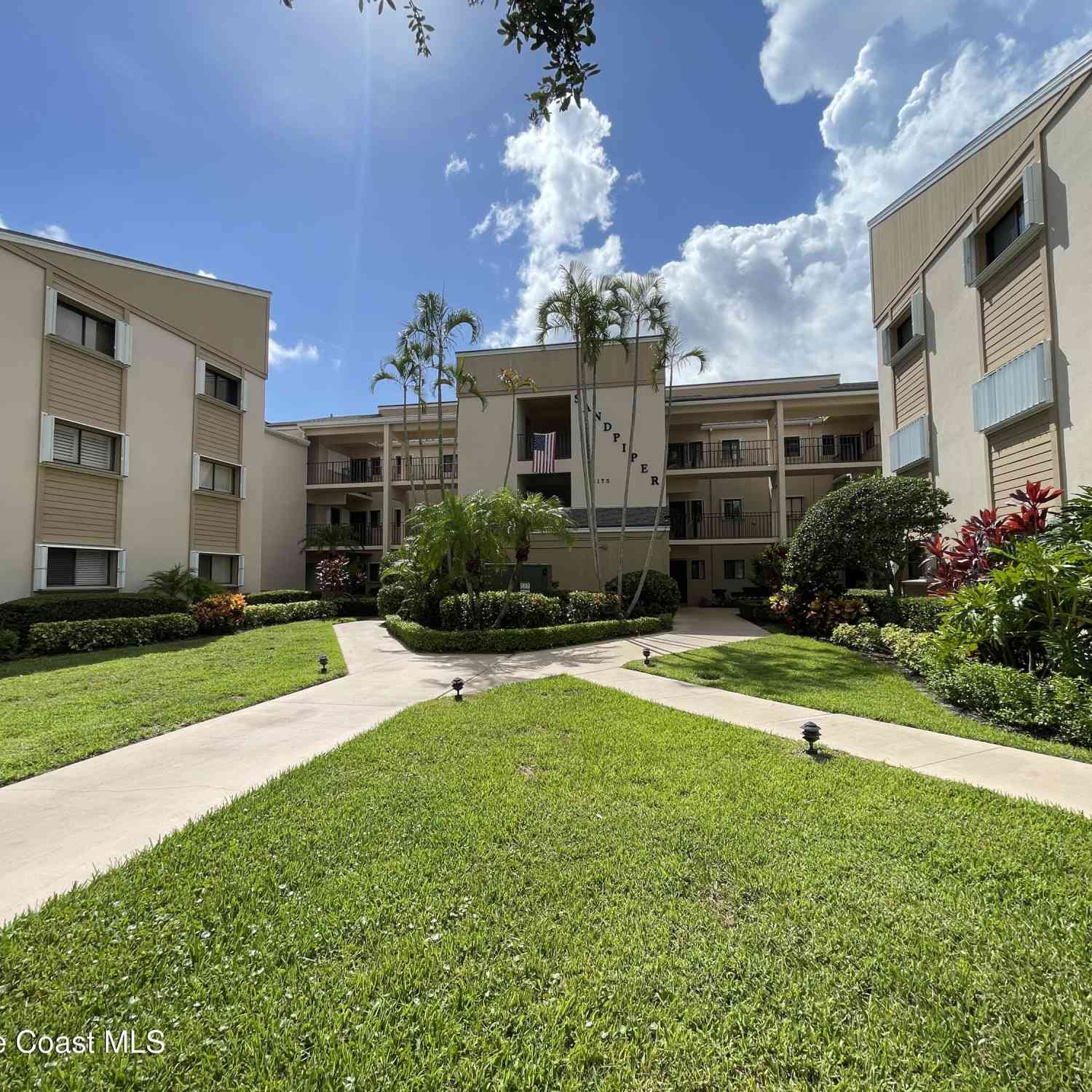 Condo For Rent - 6175 S Mirror Lake Drive #207<br/> Sebastian, FL 32958