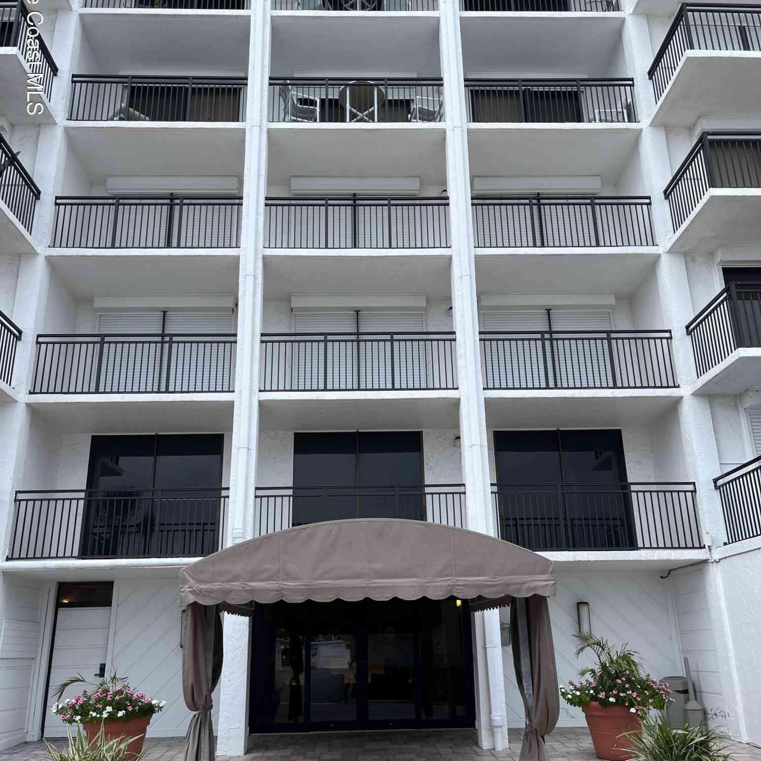 Condo For Sale - 2100 N Atlantic Avenue #1010<br/> Cocoa Beach, FL 32931