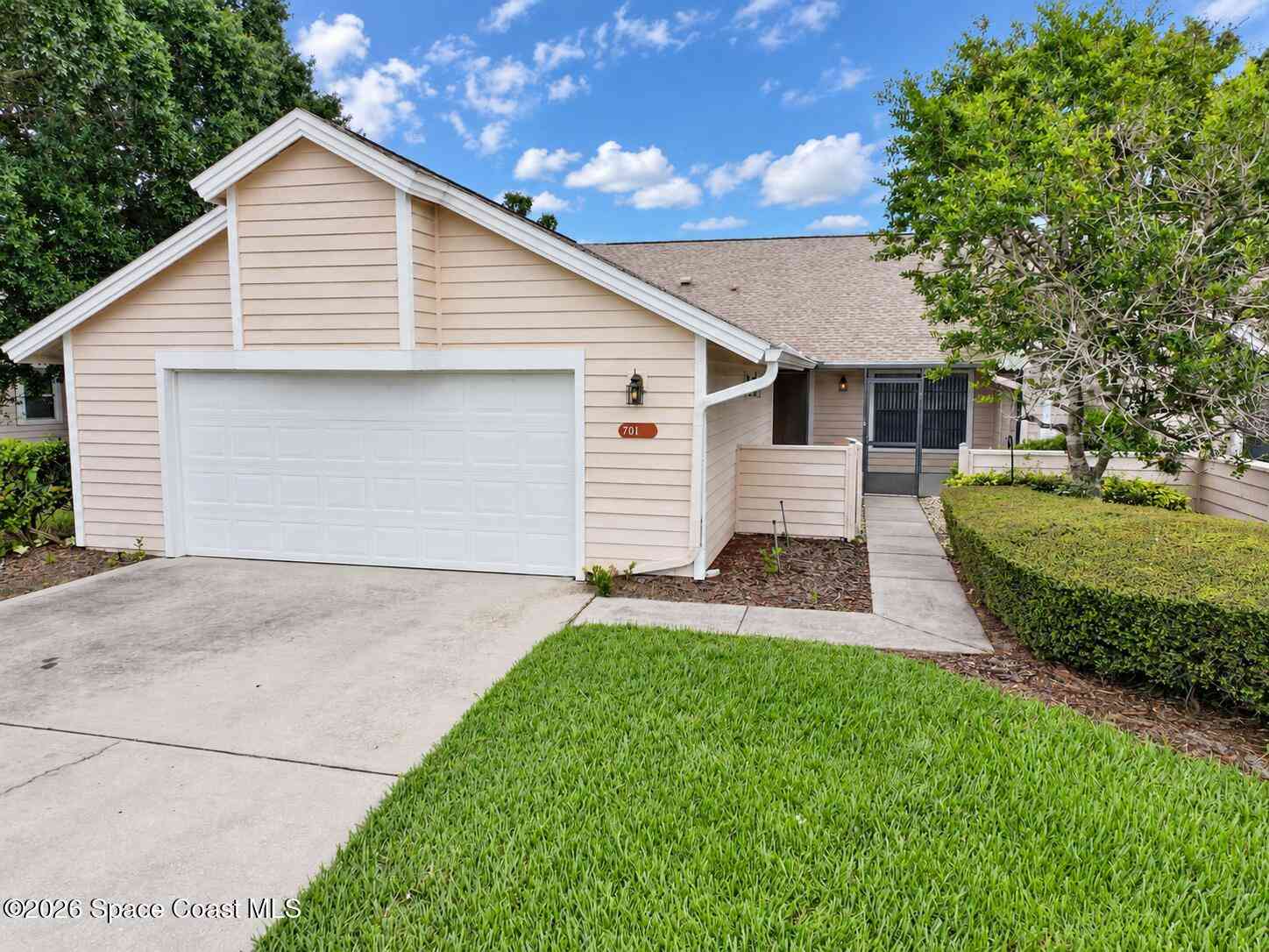 Homes For Sale - 701 Quail Hollow Way<br/> Brevard County, Melbourne, FL 32940