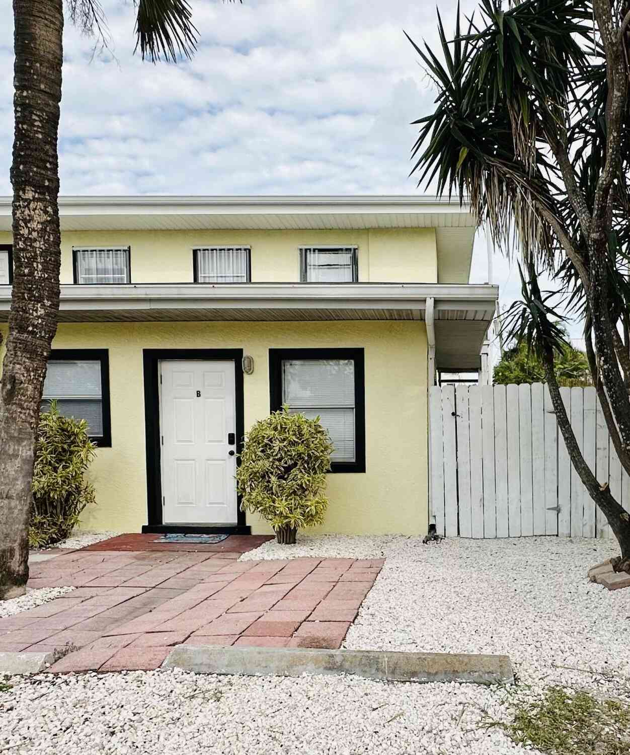 Multifamily For Rent - 1403 S Miramar Avenue #B<br/> Indialantic, FL 32903